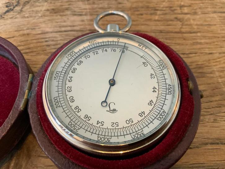 Antiek Lufft Zak Hoogtemeter Barometer Weerstation Altimeter, Audio, Tv en Foto, Weerstations en Barometers, Ophalen of Verzenden