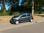 Peugeot 107 1.0 12V 5DR 2009 Grijs, Voorwielaandrijving, Stof, Zwart, 4 stoelen