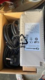 Microsemi poe injector, Computers en Software, Interne voedingen, Ophalen, Zo goed als nieuw