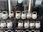 Uitzoeken 8 en 12 kg Competition  kettlebell gewichten, Gebruikt, Gewichten, Ophalen of Verzenden, Kettlebells