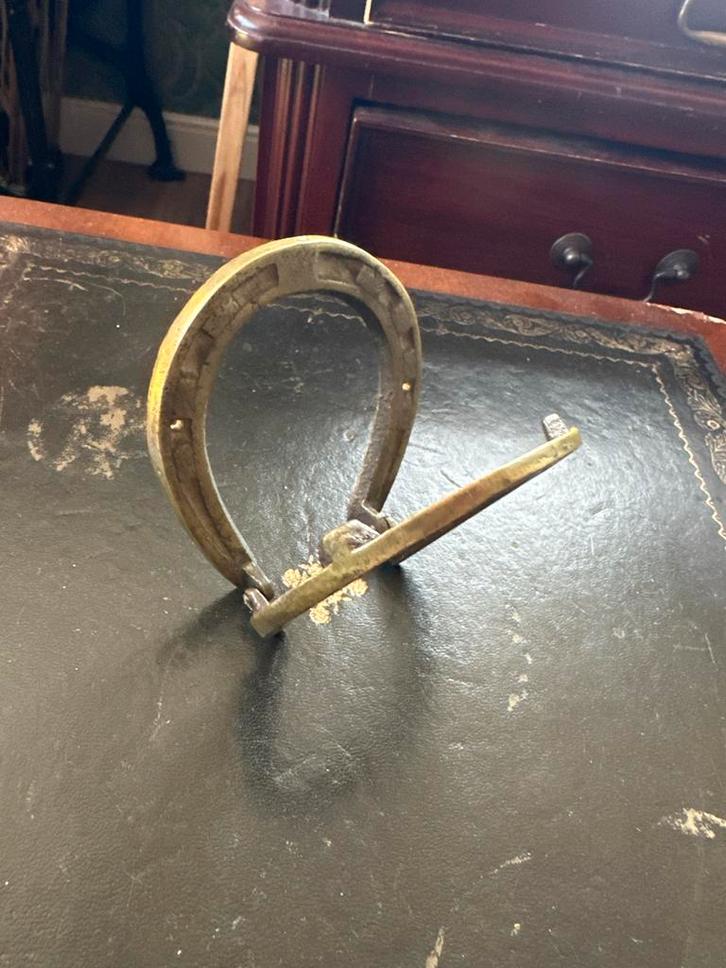 Vintage Hoefijzer brievenhouder, Antiek en Kunst, Antiek | Overige Antiek, Ophalen