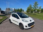 Peugeot 107 1.0-12V XR Met nieuwe keuring!, Voorwielaandrijving, Gebruikt, 4 stoelen, Bedrijf