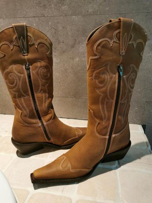 Western laarzen maat 37, Kleding | Dames, Schoenen, Nieuw, Hoge laarzen, Bruin, Ophalen of Verzenden