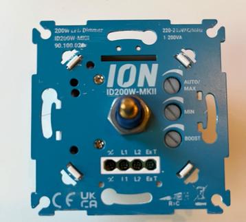 ION dimmer 200W beschikbaar voor biedingen