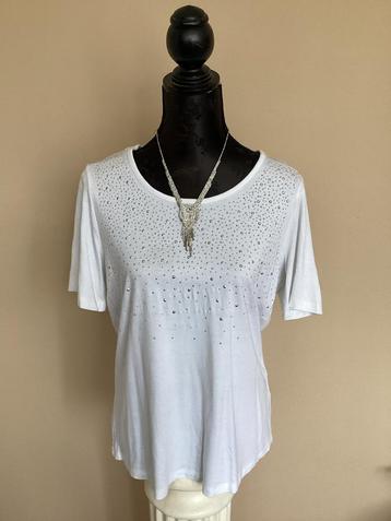 Witte T-shirt met strass steentjes beschikbaar voor biedingen