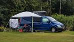 Kampeerauto - Mercedes Benz met hefdak  en Draaibare stoelen, Koelkast, Mercedes-Benz, Particulier, 5 tot 6 meter