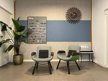 Vitra | Hella Jongerius | East River Chair | Groen | 2x beschikbaar voor biedingen