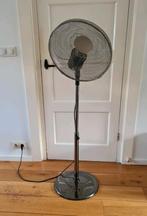 Verstelbare staande ventilator zwart, Ophalen, Gebruikt, Statiefventilator