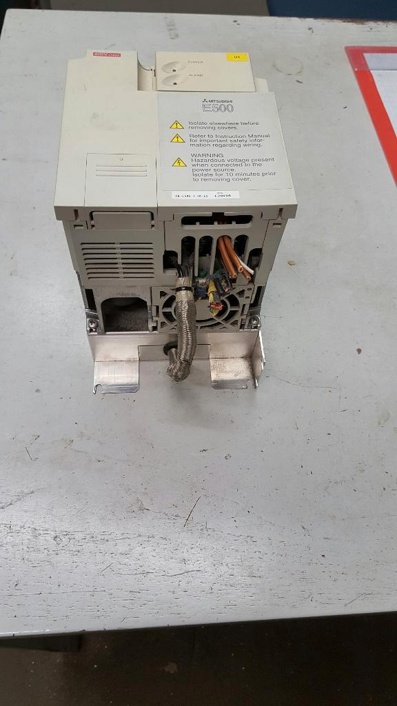 #01469 mitsubishi frequentie regelaar. Type. E500, Hobby en Vrije tijd, Elektronica-componenten, Zo goed als nieuw, Ophalen of Verzenden