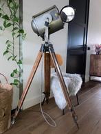 Industriële Theater Spot op Landmeter Statief, Ophalen