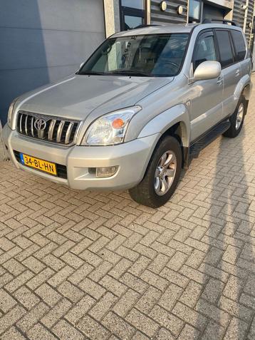 Toyota Land Cruiser 3.0 D-4d 5D VX SRB AUT 2004 beschikbaar voor biedingen