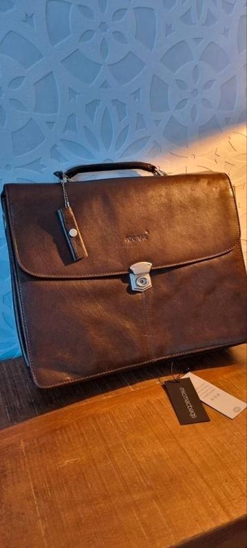 Micmacbags Leren Aktetas Bruin & Sleutel laptoptas micmac   beschikbaar voor biedingen