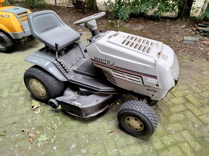 White MTD Zitmaaier, Tuin en Terras, Zitmaaiers, Gebruikt, 90 tot 120 cm, Elektrische starter, Ophalen