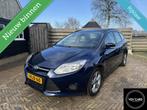 Ford Focus Wagon 1.0i EcoBoost | Airco | Cruise | Navi | PDC, Euro 5, Gebruikt, Zwart, Blauw