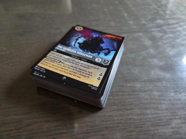 Bulk SUPER RARE kaarten Whispers in the well Lorcana Disney, Hobby en Vrije tijd, Verzamelkaartspellen | Overige, Nieuw, Meerdere kaarten