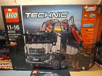 LEGO Technic 42043 Mercedes-Benz Arocs 3245 beschikbaar voor biedingen