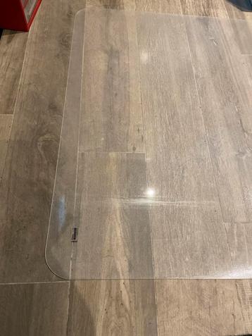 100x120 Vloerbeschermer beschikbaar voor biedingen