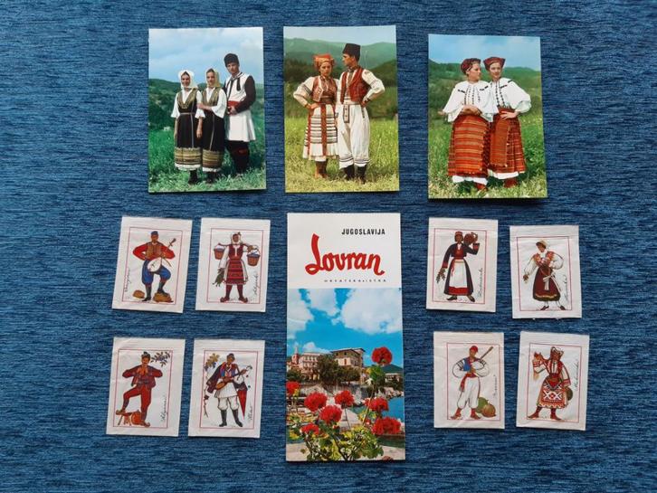 Brochure 1970 Joegoslavië Suikerzakjes Ansichtkaarten Lovran, Boeken, Reisgidsen, Gelezen, Brochure, Europa, Overige merken, Ophalen of Verzenden