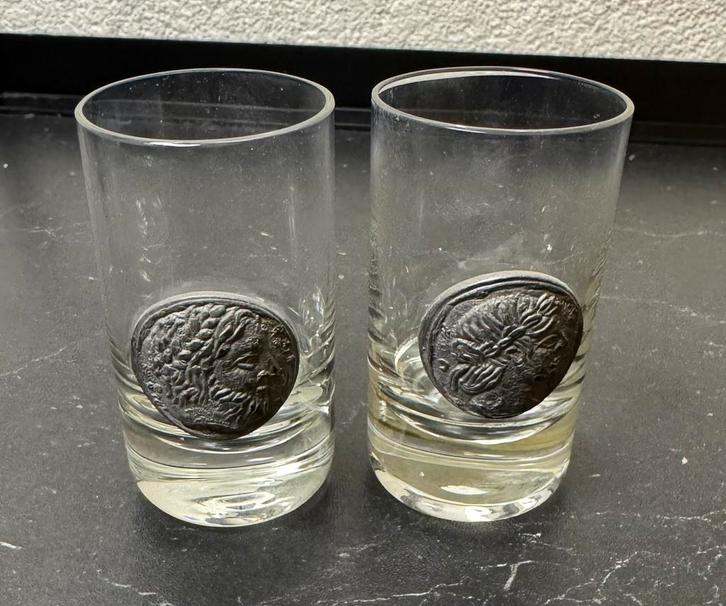 Kristal glas mondgeblazen borrelglas shotglaasjes met munt, Verzamelen, Glas en Borrelglaasjes, Zo goed als nieuw, Borrel- of Shotglas