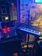 Moog Sound Studio + Messenger Synthesizer, Muziek en Instrumenten, Synthesizers, Overige merken, Zo goed als nieuw, Met midi-aansluiting