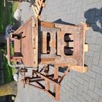 Gietijzeren zaagtafel, Ophalen