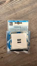 Inbouw usb contactdoos, Doe-het-zelf en Verbouw, Elektra en Kabels, Ophalen of Verzenden, Zo goed als nieuw, Stopcontact