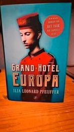 ILJA leonard Pfeijffer. HOTEL grand Europa, Ophalen of Verzenden, Zo goed als nieuw, Nederland