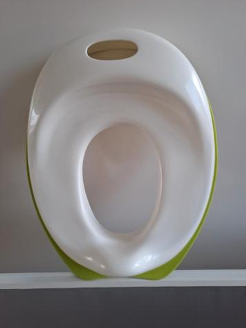 Toiletbrilverkleiner van Ikea.

 beschikbaar voor biedingen