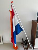 Nederlandse vlag met vlaggenstok en wimpel, Zo goed als nieuw, Ophalen