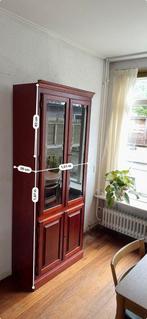 Buffet of vitrine kast, Huis en Inrichting, Kasten | Vitrinekasten, Ophalen of Verzenden, Zo goed als nieuw, 25 tot 50 cm, 150 tot 200 cm