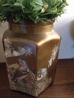 Goudkleurige vaas voor droogbloemen of kunstbloemen, Huis en Inrichting, Overige kleuren, Ophalen of Verzenden, Minder dan 50 cm