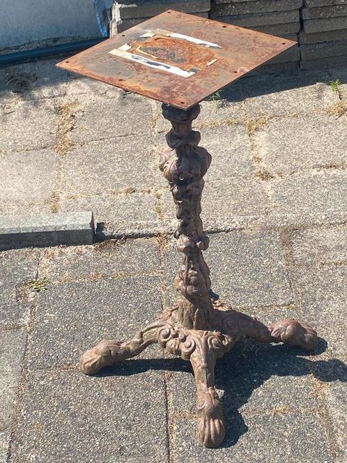Antiek Gietijzeren Tafelonderstel, Antiek en Kunst, Antiek | Meubels | Tafels, Ophalen