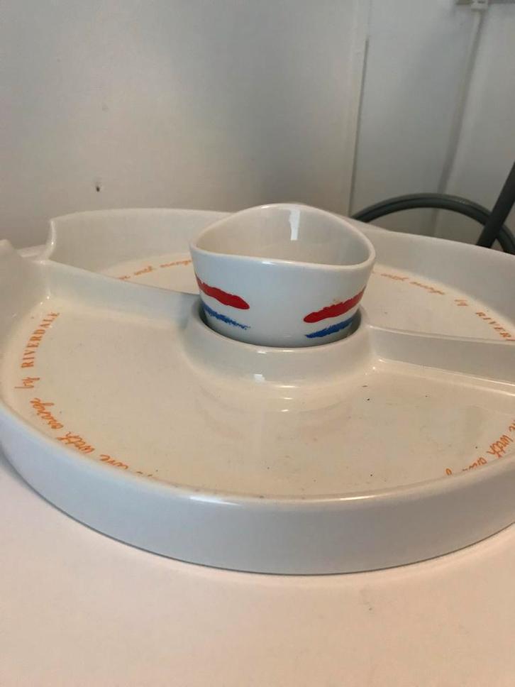 Riverdale Hapjes Schaal, Huis en Inrichting, Keuken | Servies, Zo goed als nieuw, Schaal of Schalen, Overige stijlen, Aardewerk