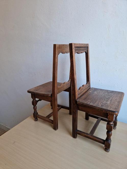2x antieke stoeltjes met open rug gedraaide poten eeuw, Antiek en Kunst, Antiek | Meubels | Stoelen en Banken, Ophalen of Verzenden
