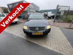Volkswagen Passat Variant 1.8 Turbo Comfortline AUTMAAT leuk, 1442 kg, 4 cilinders, 150 pk, Blauw