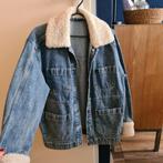 Donker denim jasje / spijkerjas met nep bont maat xs 34, Kleding | Dames, Jassen | Zomer, Ophalen of Verzenden, Nieuw, Maat 34 (XS) of kleiner