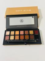 Makeup - anastasia soft glam eye shadow palette, Nieuw, Ophalen of Verzenden, Make-up, Overige kleuren