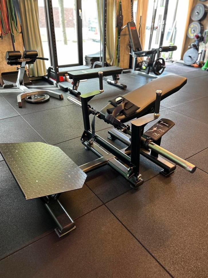 Hipthrust Machine - Perfect voor Glutes! - Maximal, Sport en Fitness, Fitnessapparatuur, Zo goed als nieuw, Overige typen, Benen
