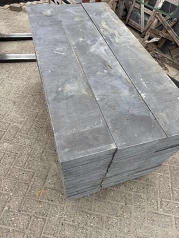 Te koop: hardsteen partij aanbieding  46 banden 5x25x150 beschikbaar voor biedingen