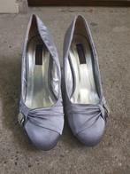 Grijs/zilveren pumps met steentjes maat 39  , Ophalen of Verzenden, Zo goed als nieuw, Grijs