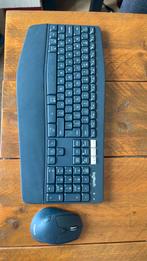 Logitech K850 draadloze toetsenbord en muis, Computers en Software, Ophalen of Verzenden, Zo goed als nieuw, Logitech toetsenbord