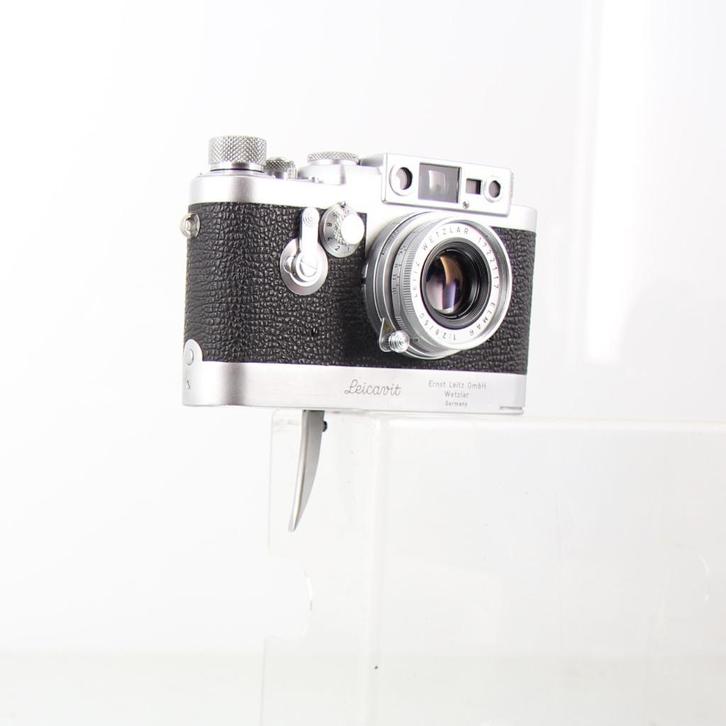 Leica IIIg met Leicavit winder en cla'd Elmar 1:2.8/50 lens, Audio, Tv en Foto, Fotocamera's Analoog, Compact, Leica, Verzenden