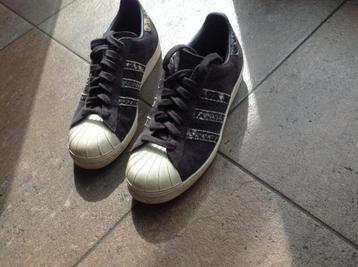 Adidas sneakers mt. 38