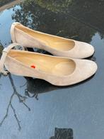 Beige pump Paul Noyen maat 38,5, Kleding | Dames, Schoenen, Ophalen of Verzenden, Zo goed als nieuw, Beige
