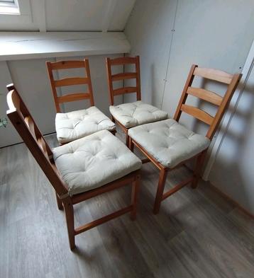 Ikea eetkamerstoelen beschikbaar voor biedingen