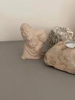 Satirisch stenen beeldje waar Abraham de mosterd haalt., Ophalen, Zo goed als nieuw, Mens