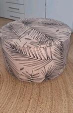 Mooie poef van Woood 60 cm, Ophalen, Zo goed als nieuw, 50 tot 75 cm, 50 tot 75 cm