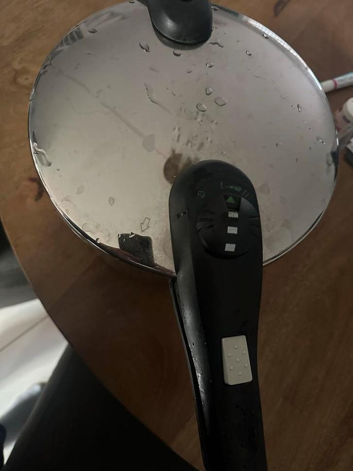 Snelkookpan - K&H Stainless Steel, Huis en Inrichting, Keuken | Potten en Pannen, Gebruikt, Kookpan of Snelkookpan, Rvs, Inductieplaat