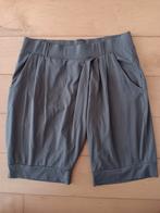 ZGAN Wellicious Marvellous yogabroek shorts S M L, Maat 38/40 (M), Nike, Ophalen of Verzenden, Zo goed als nieuw
