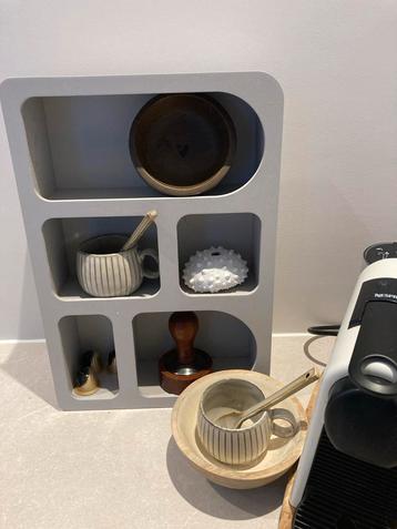 Japandi Wand / vakkenkastje Stijlvol & Praktisch beschikbaar voor biedingen